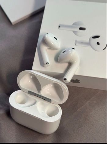 Air Pod  4