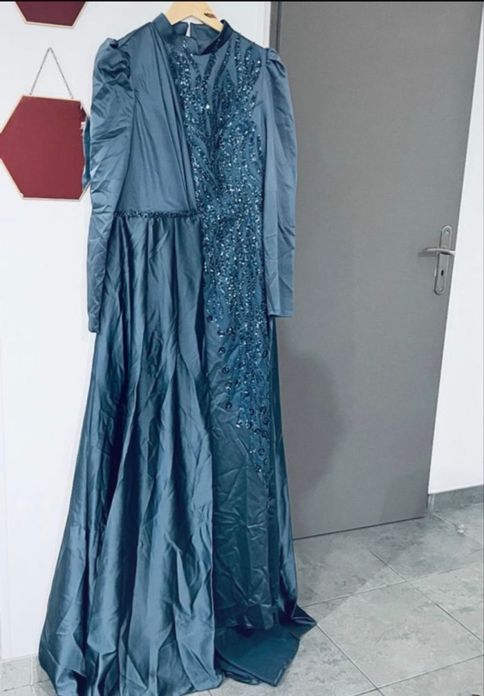 Robe soirée - photo numéro 4