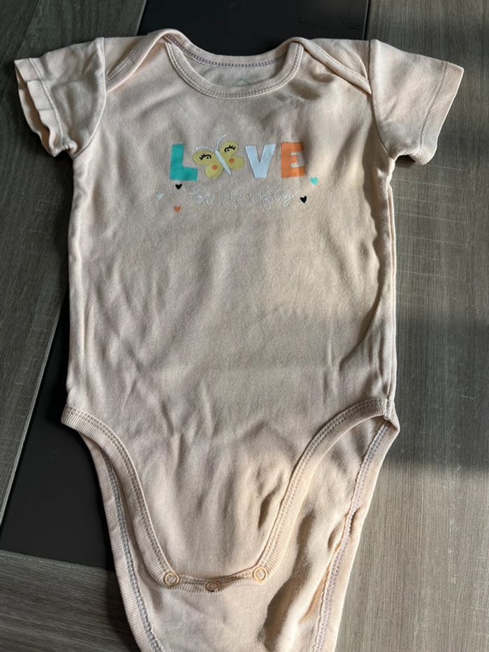 Lot bodys 18 mois MC + jean slim 18 mois - photo numéro 3