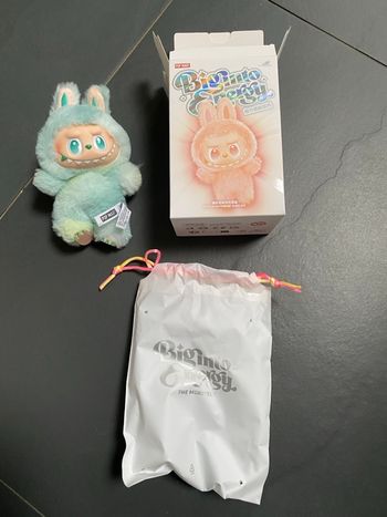 Labubu Monster Serenity 