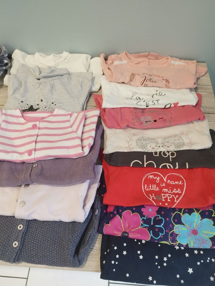 Lot de 44 vêtements fille 6 mois - photo numéro 5