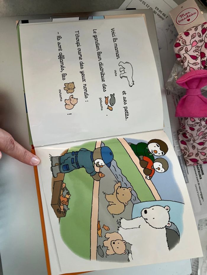 Livre « t’choupi au zoo » - photo numéro 3