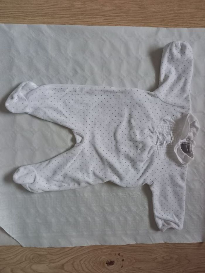 Dors bien pyjama blanc à pois gris 3 mois Cyrillus