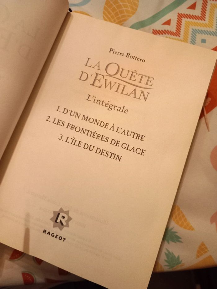 L'intégrale la quête d Ewilan de pierre bottero - photo numéro 4