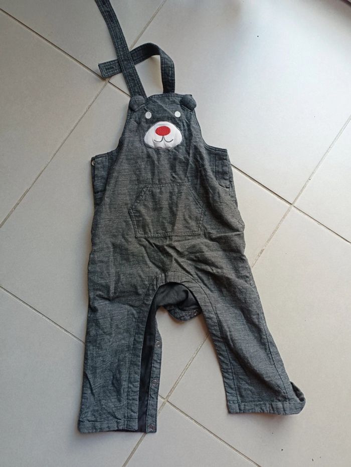 Combinaison/salopette taille 23 mois