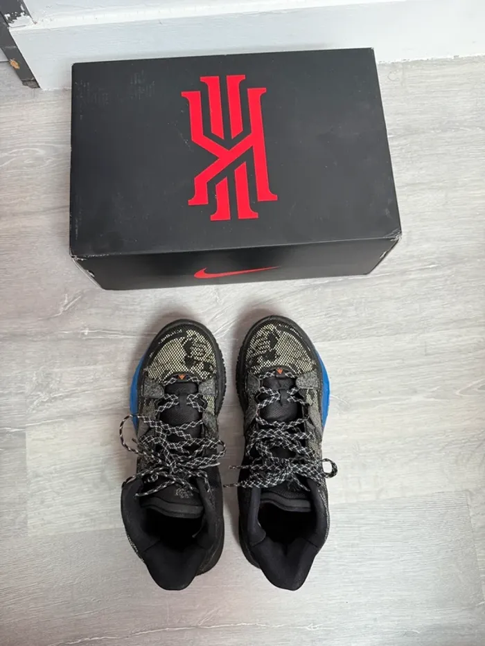 Baskets Nike Kyrie 7 pointure 40,5 très bon état - photo numéro 3