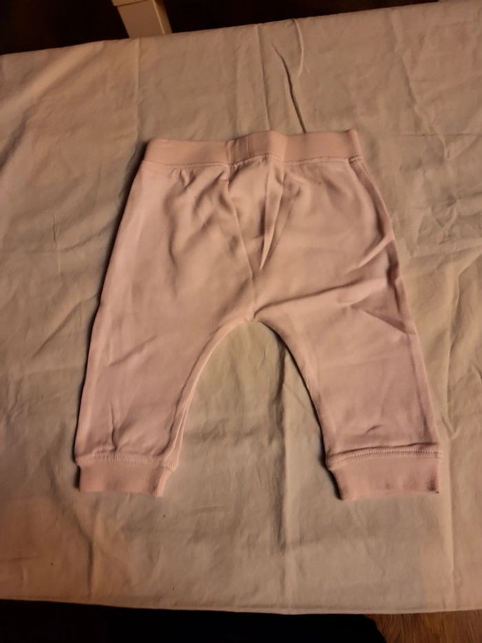 Pantalon disney 9 mois - photo numéro 2