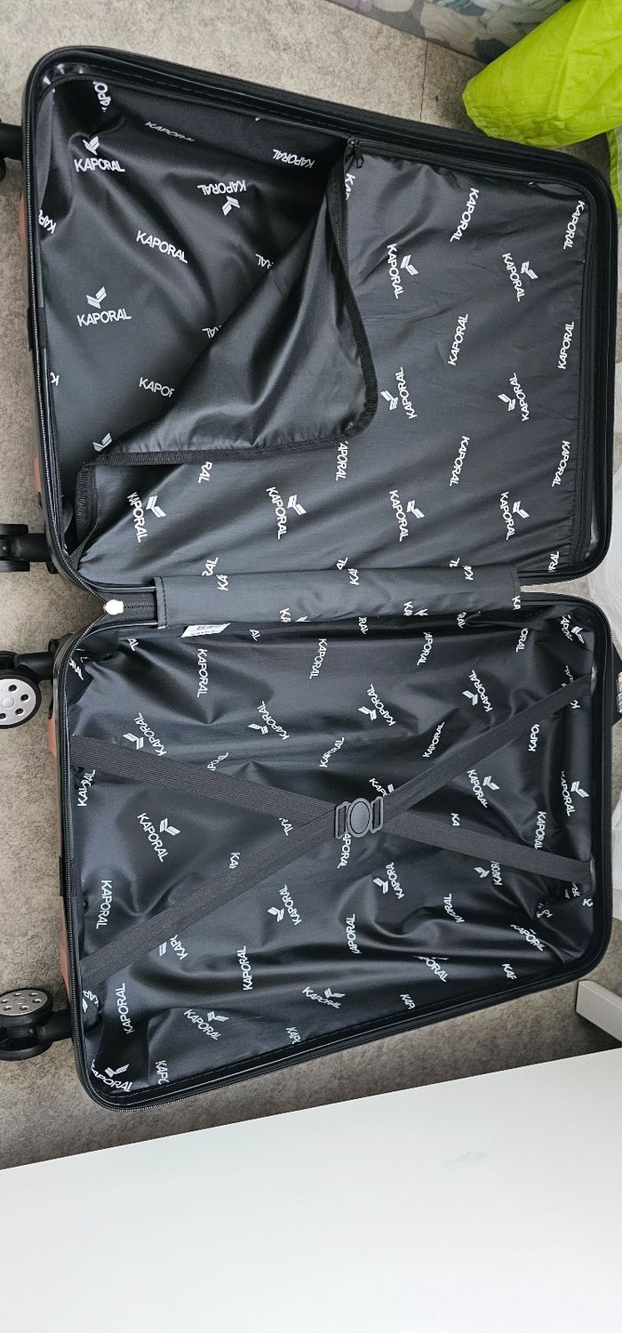 Elegante Valise neuve Kaporal - photo numéro 10