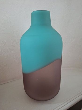 Vase contemporain bicolore 