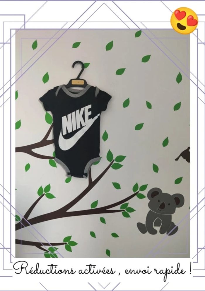 Body Nike 6-12 mois