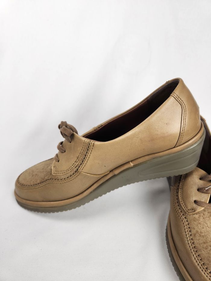 Chaussures Mephisto Femme Cuir Beige Compensées Pointure 37 US 6.5 à Lacets - photo numéro 4