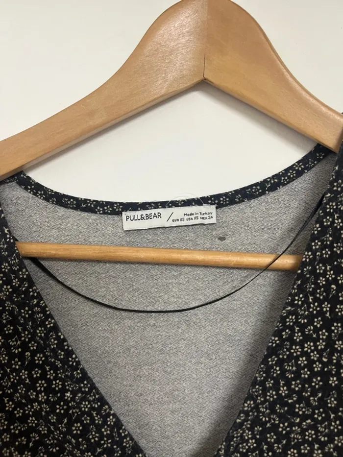 Sublime blouse neuve - taille XS - pull & bear - photo numéro 2