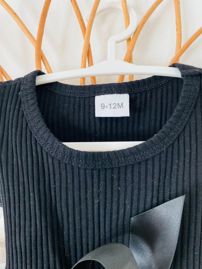 Robe à pois comme neuve 9/12 mois - photo numéro 4