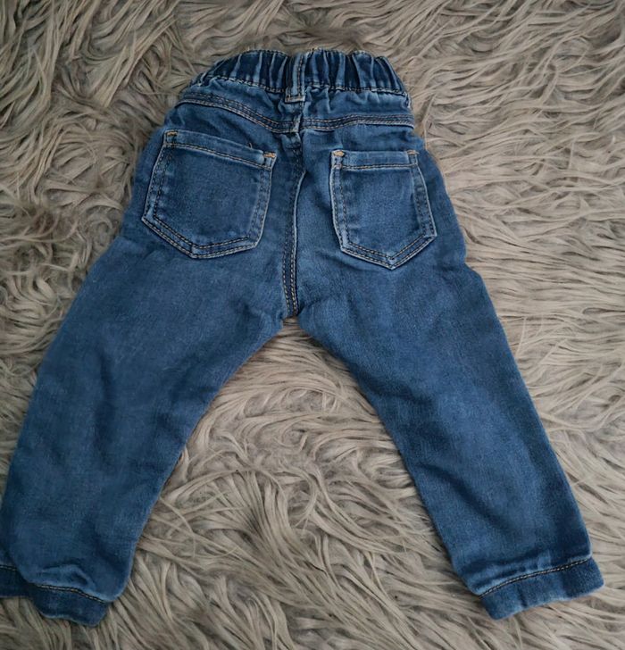 Jean 3-6mois élastique à la taille - photo numéro 3