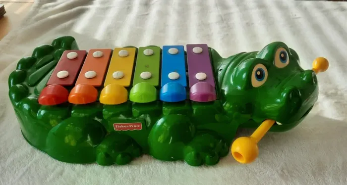 Xylophone crocodile