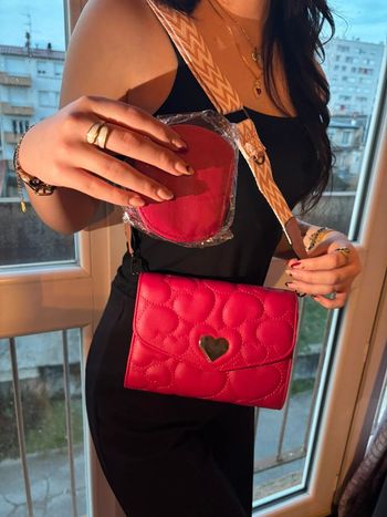 Sac à main coeur rose fushia 💗