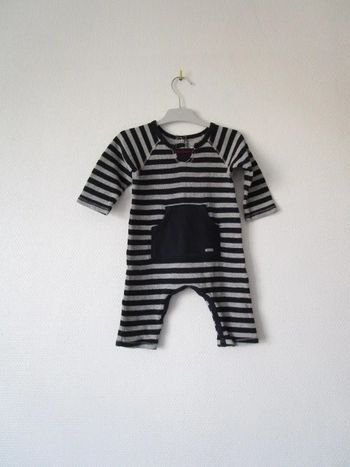 Combinaison maille IKKS 6 mois TBE