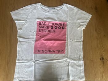 T-shirt lefties