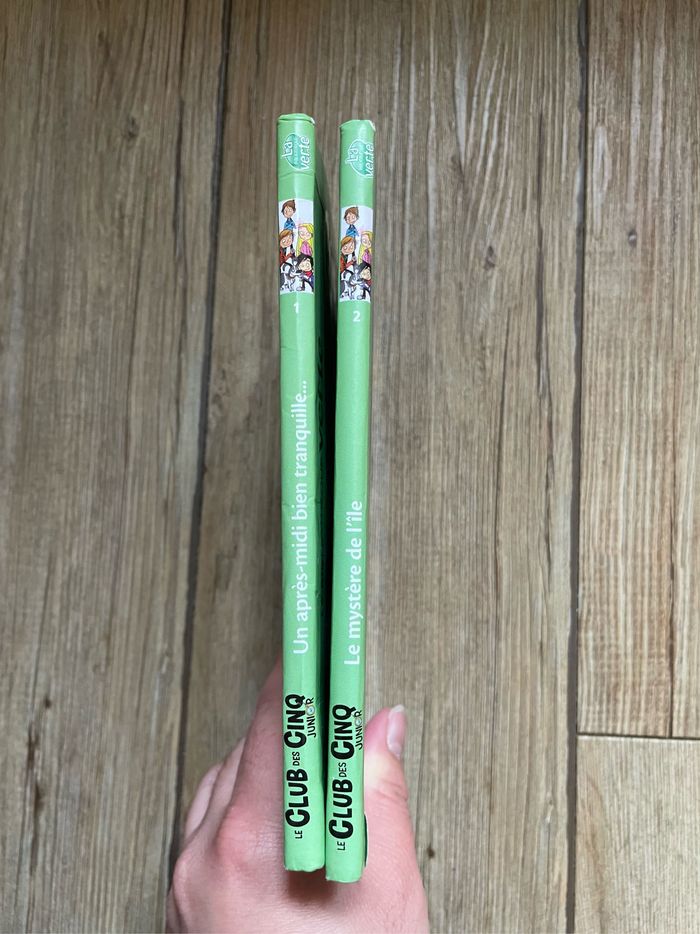 Lot Le club des 5 juniors. Bon état - photo numéro 3