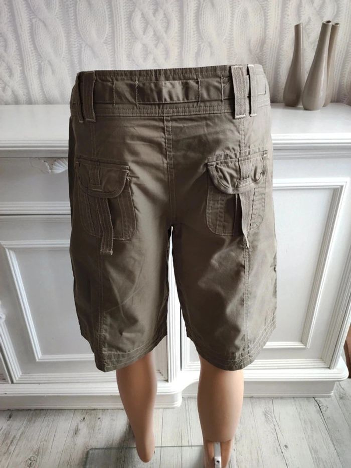 Short cargo taille  38/40 - photo numéro 3
