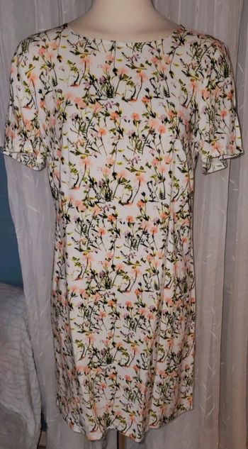 Très belle robe fleurie kiabi 38