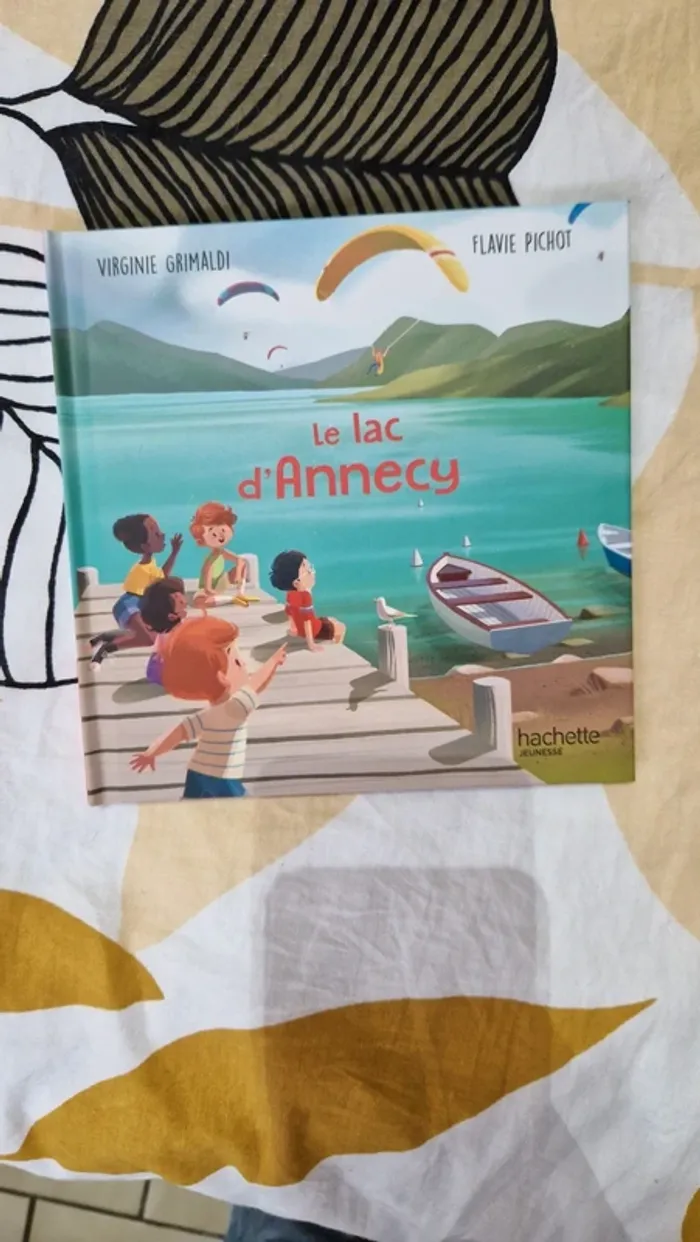 Livre mac do, tour de France le lac d'Annecy