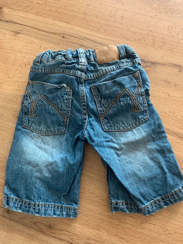 Short Jean garçon C&A 3 ans - photo numéro 2