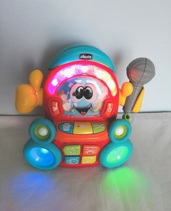 Petit karaoké/ poste bebe - photo numéro 3