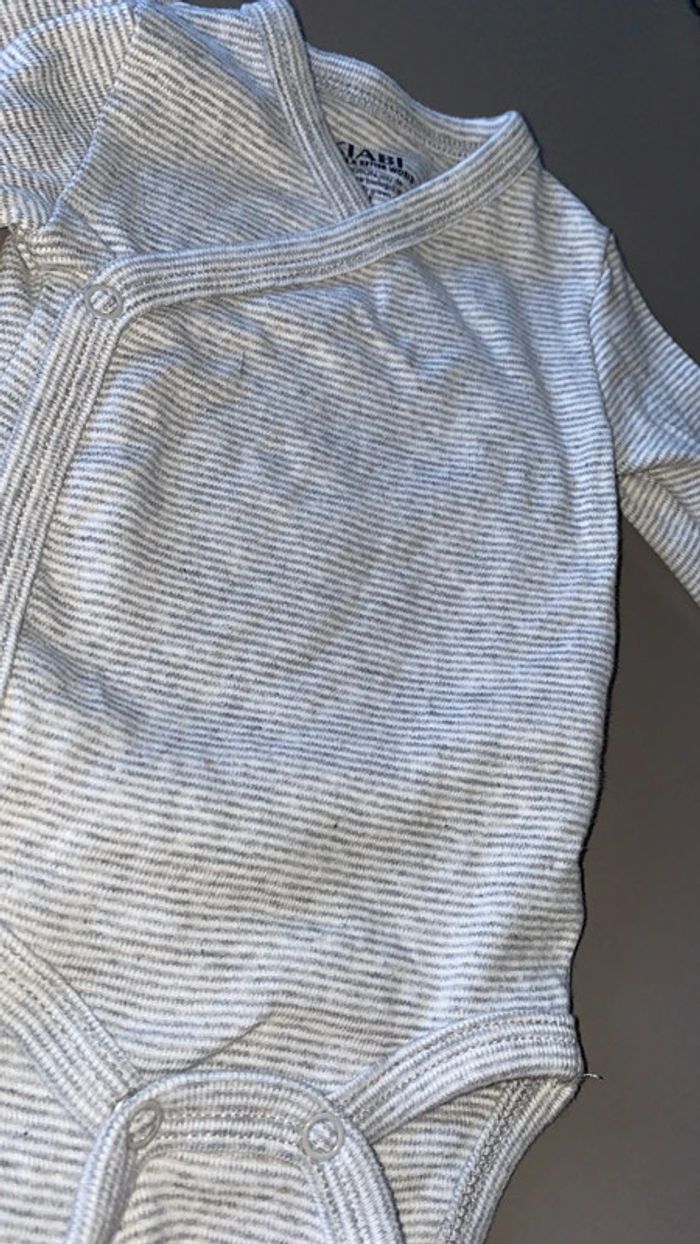 Lot de 2 bodies brassière - photo numéro 2