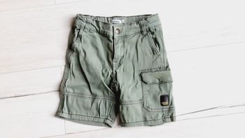 Vêtement garçon short vert kaki Gémo 4 ans