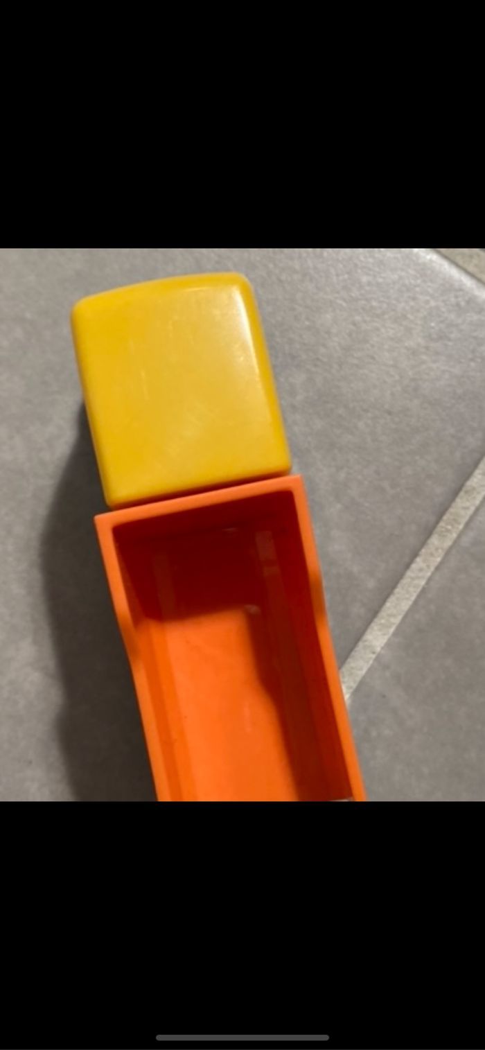 Jouet petit camion benne - photo numéro 4