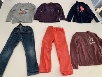 Lot 5 pièces avc pantalons 36 mois