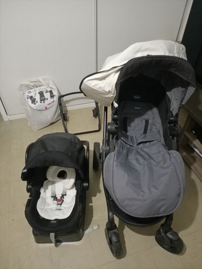 Poussette Chicco trio urbain