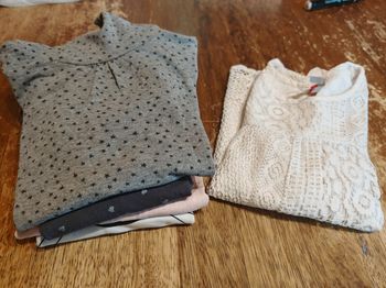 Lot fille t-shirts manches longues et col roulé