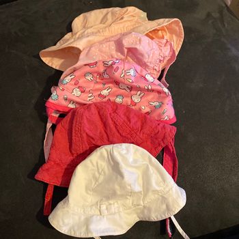 Lot chapeaux d’été