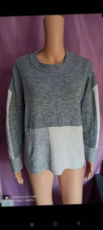 Pull gris  blanc  taille m