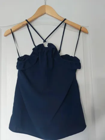 Top épaules dénudées couleur marine