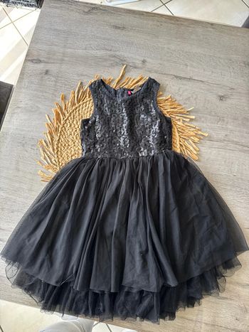Robe tulle et sequins orchestra 8 ans