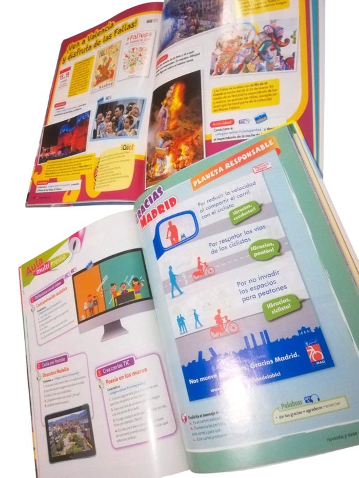 Lot de deux manuels scolaires espagnol - photo numéro 3