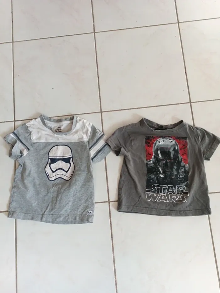 Lot de 2 t shirt star Wars été 3 ans