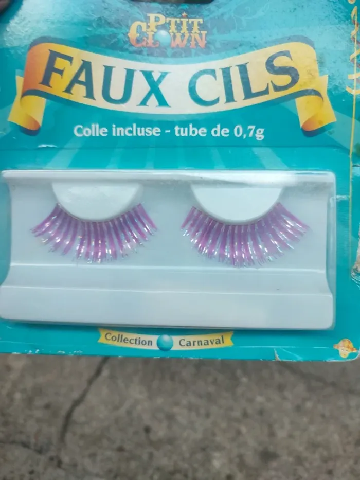 Faux cils pour déguisement ou autre - photo numéro 3