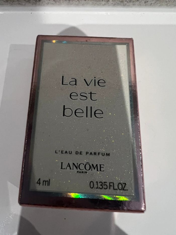 Miniature parfum Lancôme la vie est belle - photo numéro 6