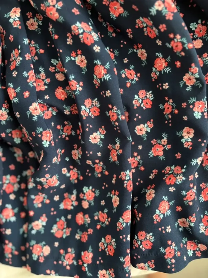 Jupe court imprimée floral - photo numéro 2