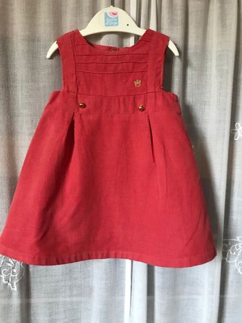 Très jolie robe chasuble en velours côtelé saumon 3 mois