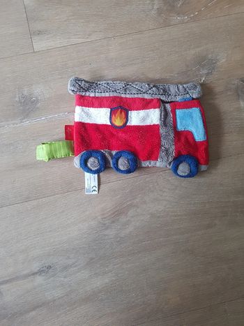 Peluche plat pompier