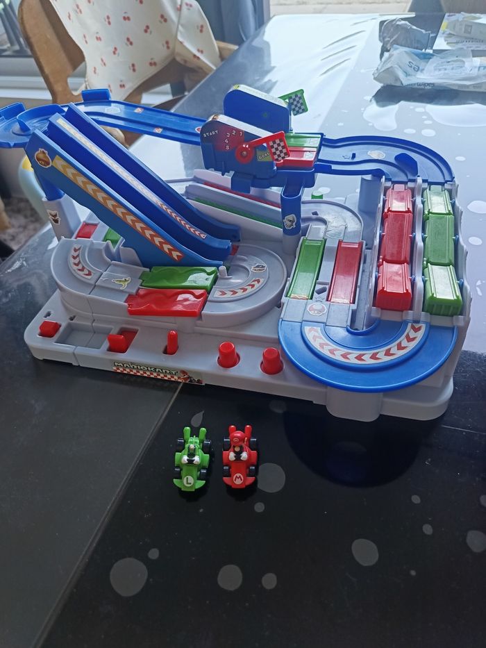 Circuit mario