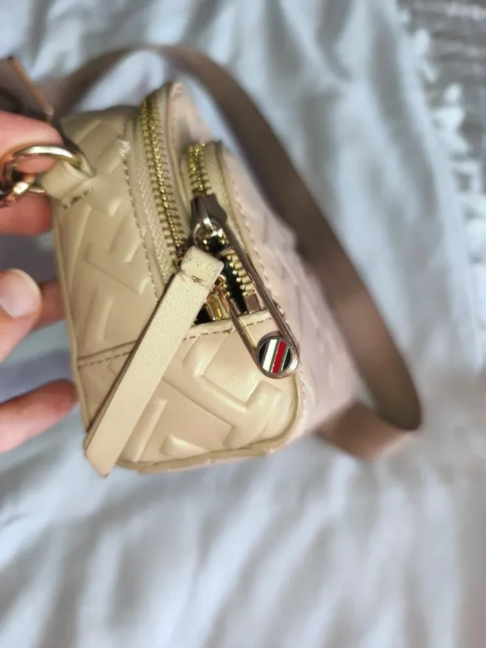 Sac tommy Hilfiger bandoulière - photo numéro 4
