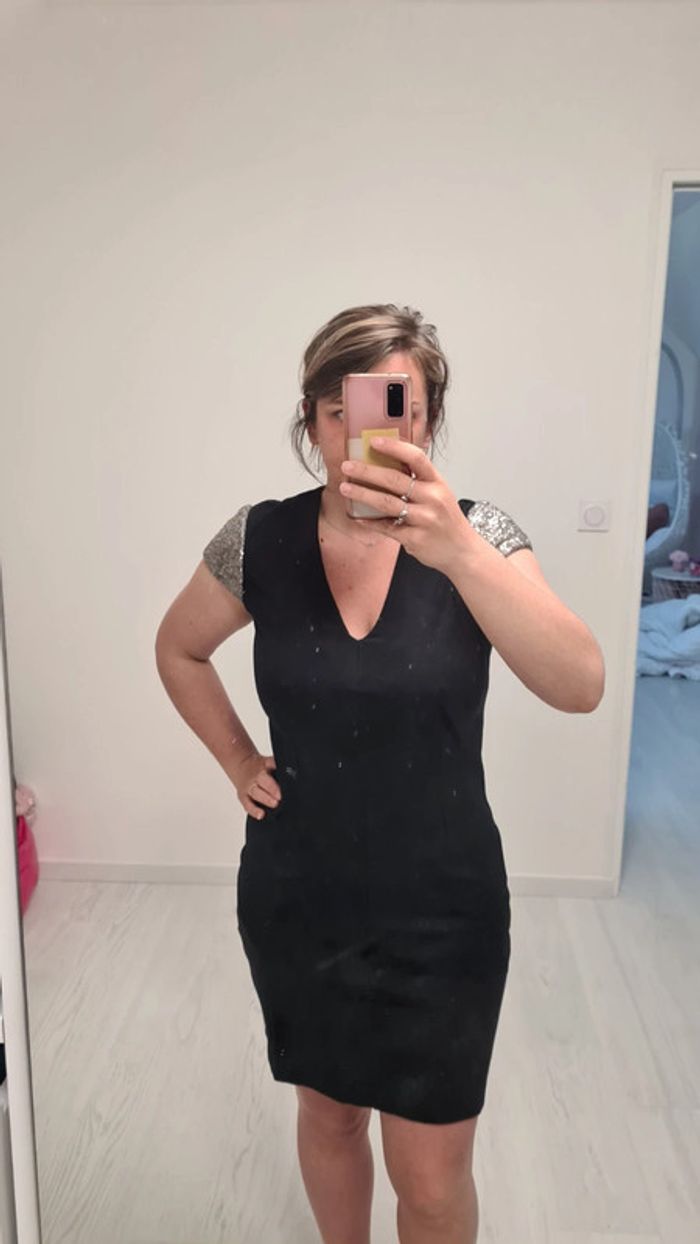 Robe noire Esprit