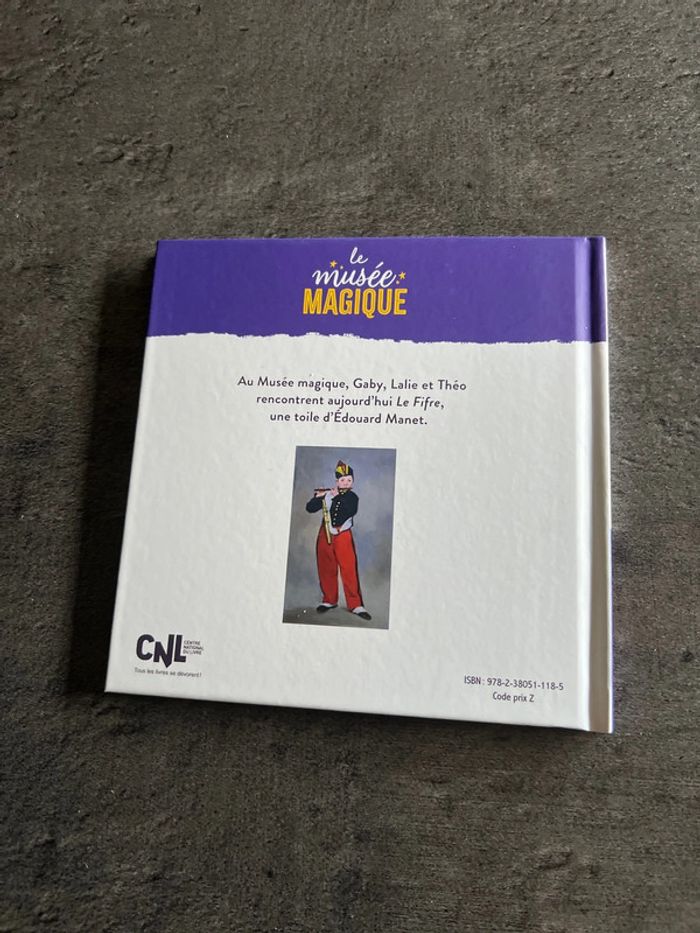 Livre 💷 - photo numéro 2