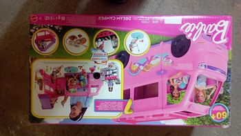Coffret barbie camping car neuf